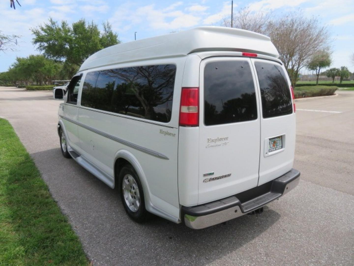 2010 White /Gray Chevrolet Express (1GNUGCD48A1) , located at 4301 Oak Circle #19, Boca Raton, FL, 33431, (954) 561-2499, 26.388861, -80.084038 - You are looking at a Gorgeous 2010 Chevy Express Handicap Wheelchair Conversion Van Explorer Limited SE with 31K Original Miles, Braun Century 750lb Side Entry Wheelchair lift, Tie Down System in the Floor, Rear Entertainment with Flat Screen TV/DVD, Leather Interior, Rear Power Folding Bench Seat/b - Photo#24